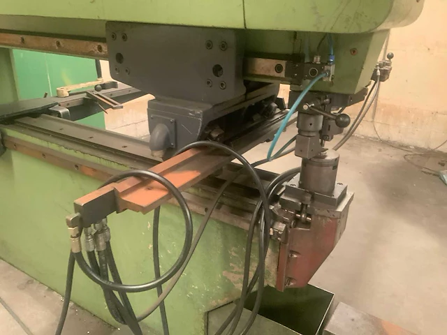 1982 trumpf cn 902 (8260) pons- nibbel en knipmachine - afbeelding 8 van  13