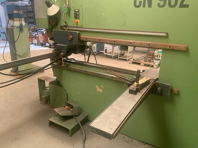 1982 trumpf cn 902 (8260) pons- nibbel en knipmachine - afbeelding 11 van  13