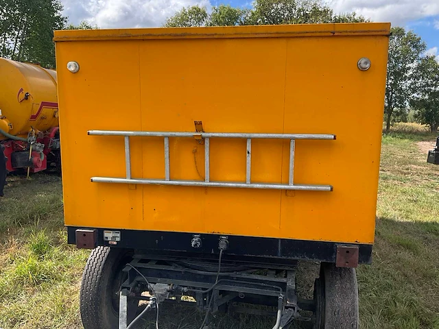 1982 vaupel gsa60/so noodstroomaggregaat op aanhangwagen - afbeelding 12 van  45