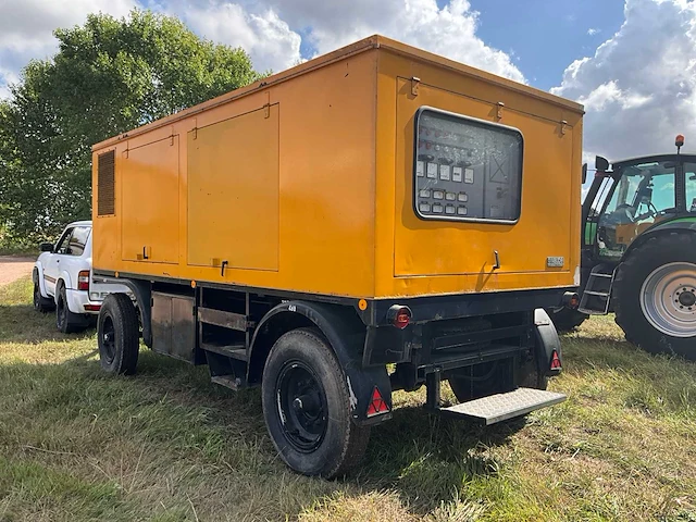 1982 vaupel gsa60/so noodstroomaggregaat op aanhangwagen - afbeelding 43 van  45