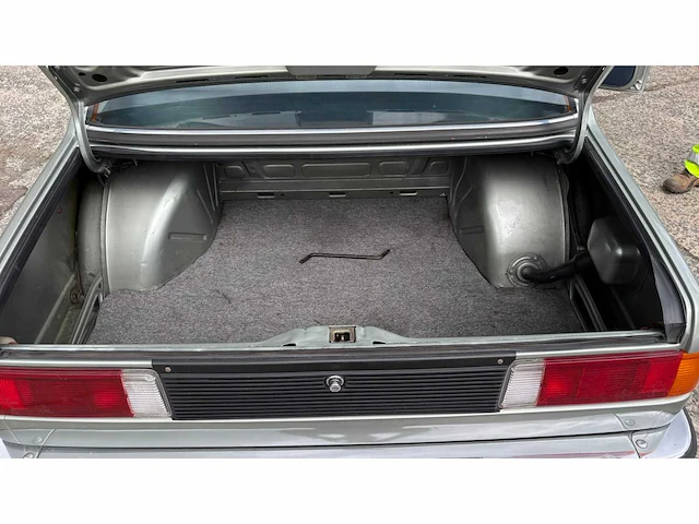 1983 bmw 316 oldtimer - afbeelding 35 van  39