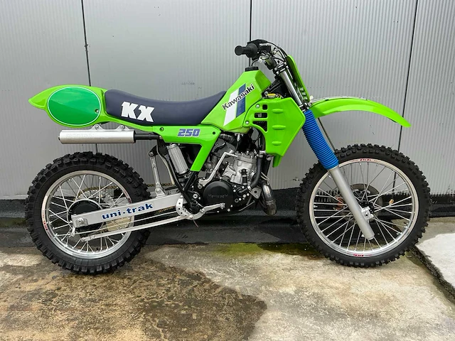 1983 kawasaki kx250 - afbeelding 2 van  13