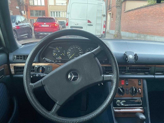 1983 mercedes- benz 380 se v8 oldtimer - afbeelding 4 van  22