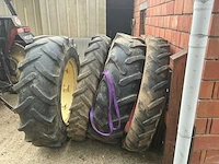 1983 zetor 7011 oldtimer tractor - afbeelding 12 van  17