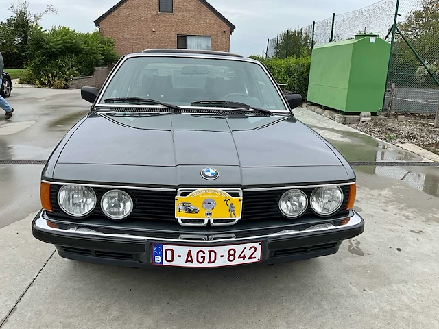 1984 bmw 725 oldtimer - afbeelding 13 van  38