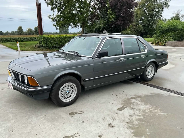 1984 bmw 725 oldtimer - afbeelding 3 van  38