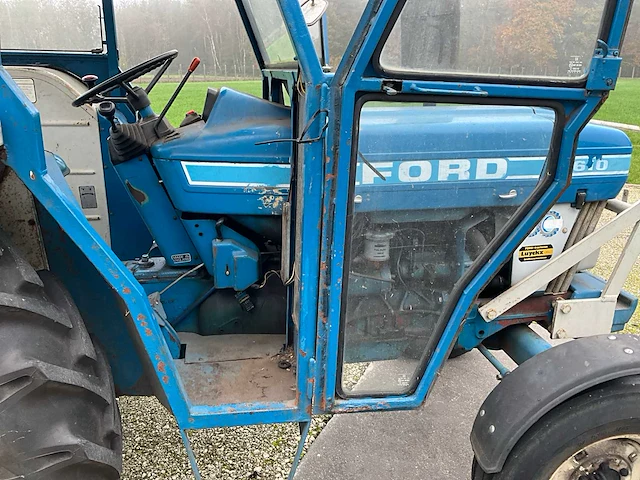 1985 ford 4610 oldtimer tractor - afbeelding 17 van  31