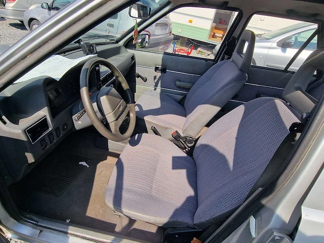 1985 ford escort oldtimer - afbeelding 3 van  33
