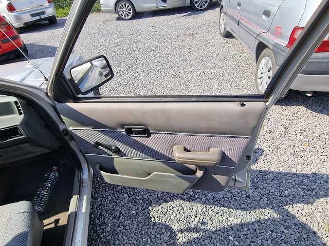 1985 ford escort oldtimer - afbeelding 10 van  33