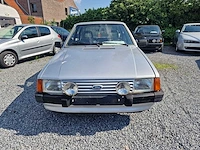 1985 ford escort oldtimer - afbeelding 32 van  33
