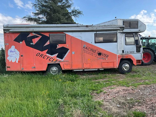 1985 ford kampeerwagen - afbeelding 12 van  23