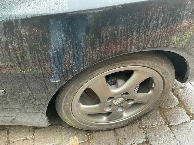 1985 porsche 944 met turbokit - afbeelding 9 van  33