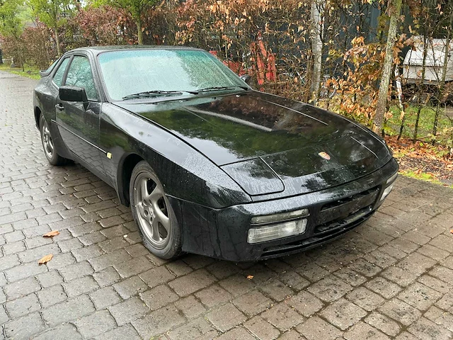 1985 porsche 944 met turbokit - afbeelding 14 van  33