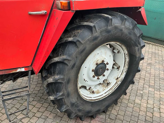 1985 steyr 8080a turbo vierwielaangedreven landbouwtractor - afbeelding 4 van  29