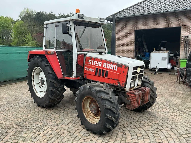 1985 steyr 8080a turbo vierwielaangedreven landbouwtractor - afbeelding 27 van  29