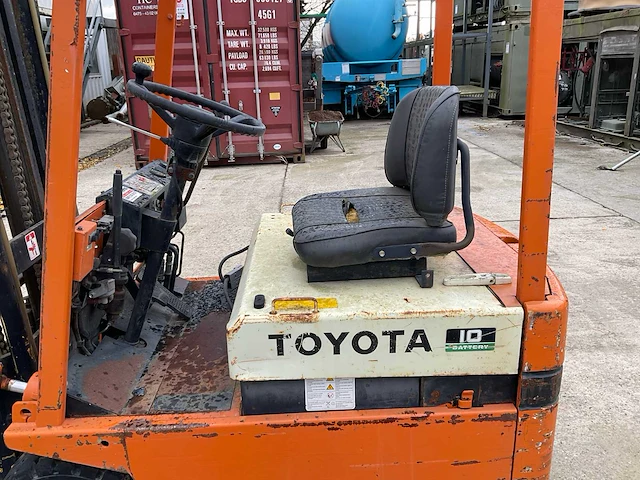 1985 toyota vorkheftruck - afbeelding 10 van  14