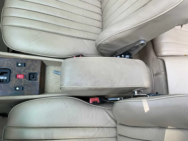 1986 - mercedes-benz 300sl - oldtimer - afbeelding 28 van  53