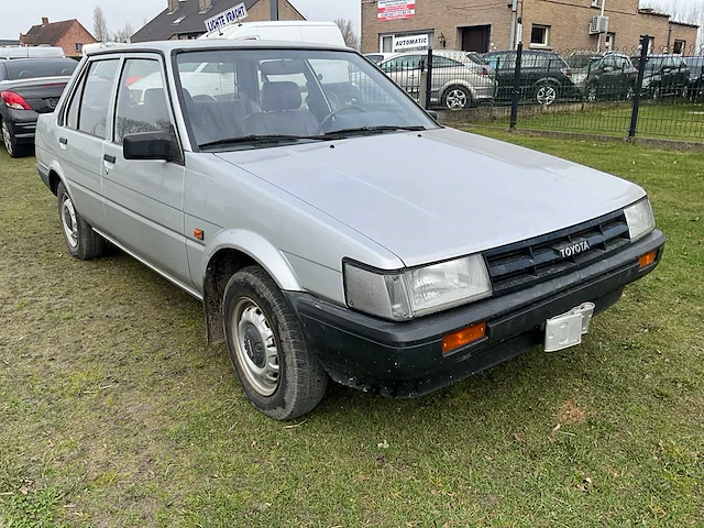 1986 - toyota corolla - oldtimer - afbeelding 21 van  27