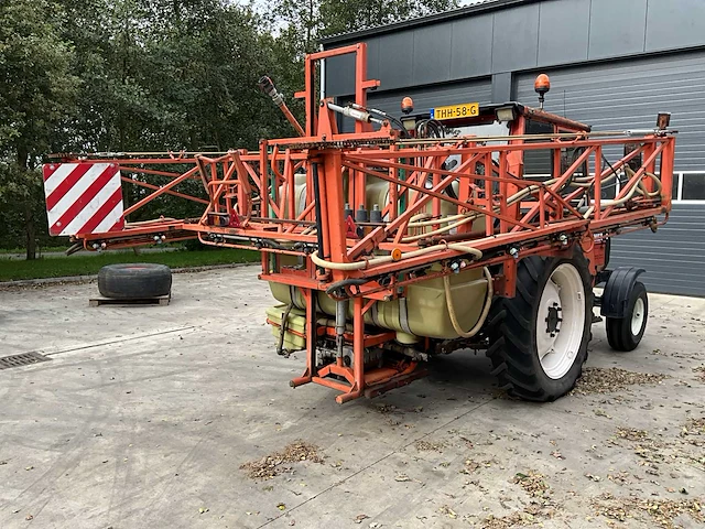 1986 douven veldspuit - 58.13.004 - afbeelding 18 van  23