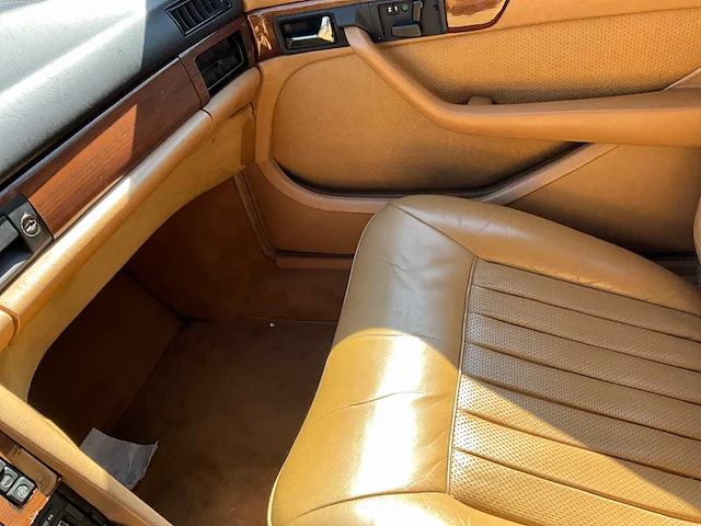 1986 mercedes 420 sel oldtimer - afbeelding 26 van  49