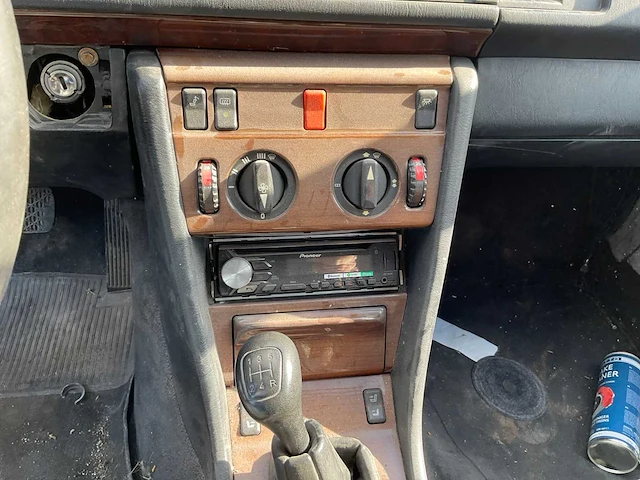 1986 mercedes-benz 250 oldtimer - afbeelding 2 van  21
