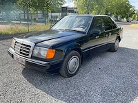 1986 mercedes-benz 250 oldtimer - afbeelding 1 van  21