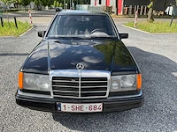 1986 mercedes-benz 250 oldtimer - afbeelding 15 van  21