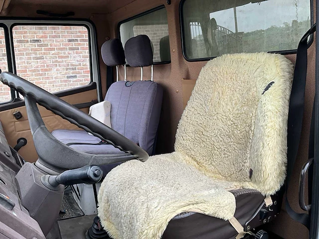 1986 mercedes-benz lichte vracht veewagen oldtimer - afbeelding 5 van  31