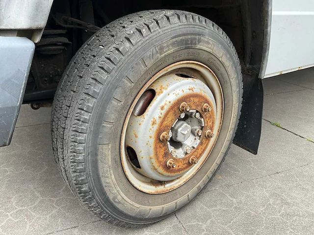 1986 mercedes-benz lichte vracht veewagen oldtimer - afbeelding 7 van  31