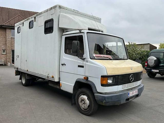 1986 mercedes-benz lichte vracht veewagen oldtimer - afbeelding 23 van  31