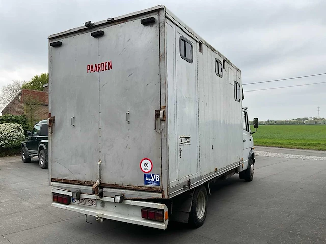 1986 mercedes-benz lichte vracht veewagen oldtimer - afbeelding 26 van  31