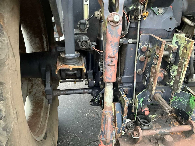 1987 deutz-fahr dx6.10 vierwielaangedreven landbouwtractor - afbeelding 13 van  30