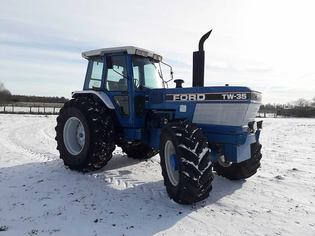 1987 ford tw-35 vierwielaangedreven landbouwtractor - afbeelding 4 van  33