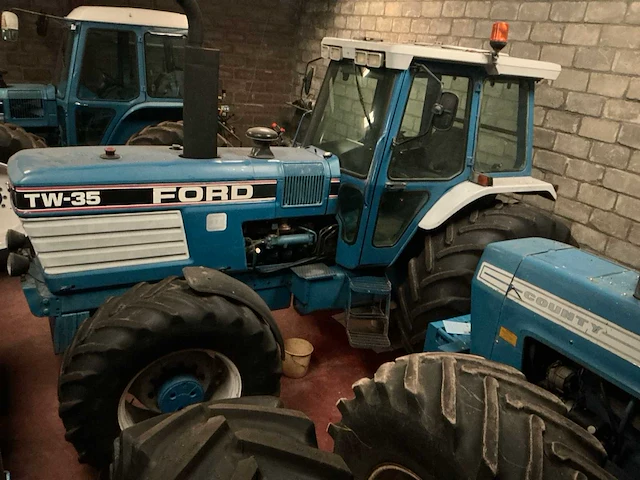 1987 ford tw-35 vierwielaangedreven landbouwtractor - afbeelding 6 van  33