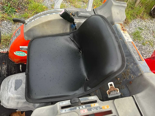 1987 granbia gb18 minitractor met 2020 bel-agro bx42 hakselaar - afbeelding 5 van  15