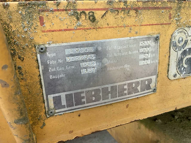 1987 liebherr a9003 banden graafmachine - afbeelding 4 van  20