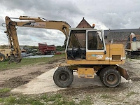 1987 liebherr a9003 banden graafmachine - afbeelding 12 van  20