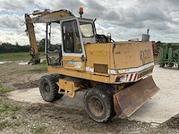 1987 liebherr a9003 banden graafmachine - afbeelding 14 van  20