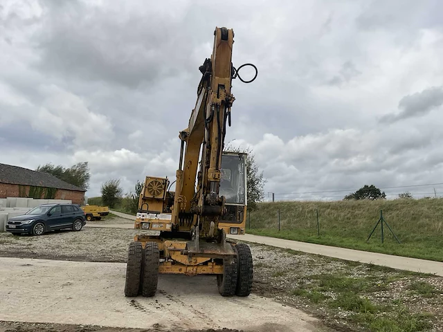 1987 liebherr a9003 banden graafmachine - afbeelding 19 van  20