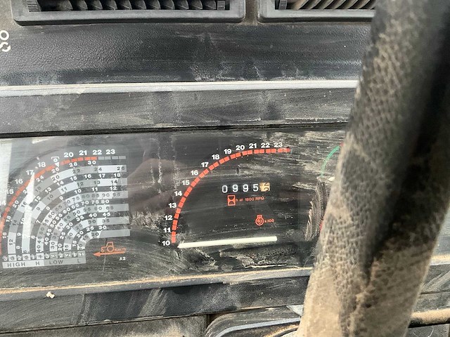 1987 massey ferguson mf399s4ws tweewielaangedreven landbouwtractor - afbeelding 18 van  33