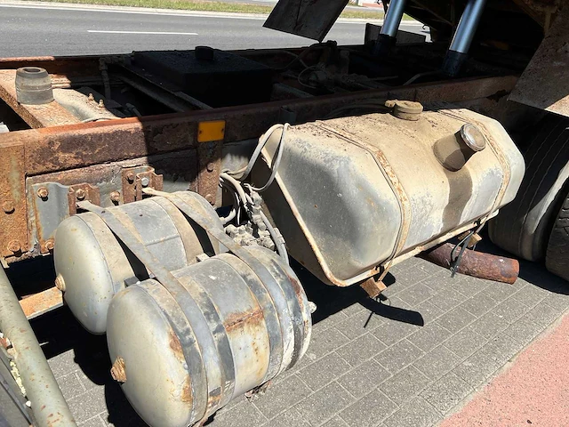 1987 volvo fl6 kipper manuele transmissie - afbeelding 11 van  26