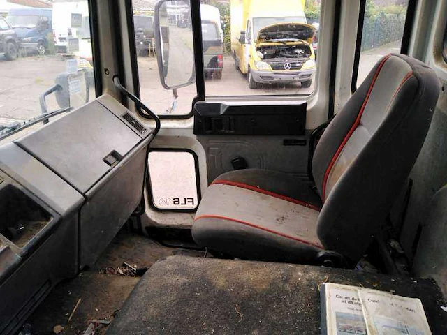 1987 volvo fl6 kipper manuele transmissie - afbeelding 16 van  26
