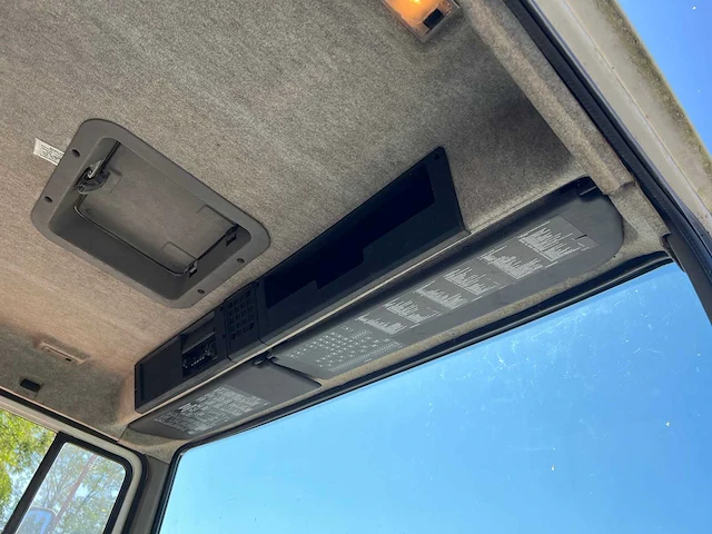 1987 volvo fl6 kipper manuele transmissie - afbeelding 19 van  26