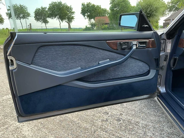 1988 - mercedes 500sec v8 - afbeelding 16 van  49