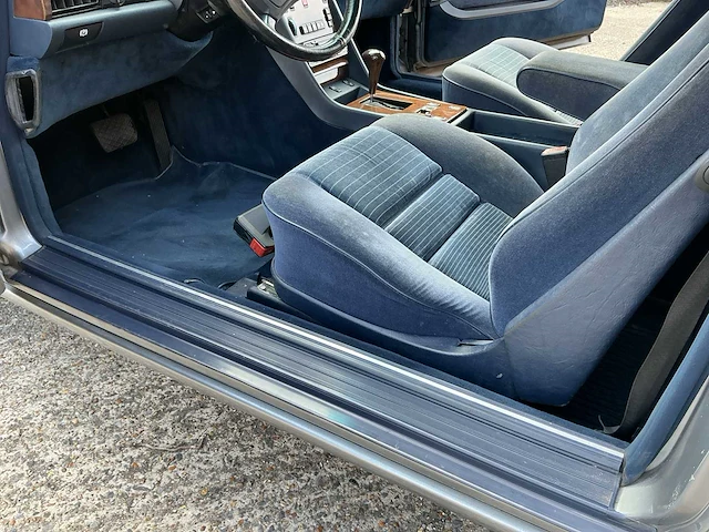 1988 - mercedes 500sec v8 - afbeelding 19 van  49