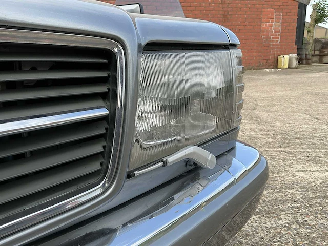 1988 - mercedes 500sec v8 - afbeelding 25 van  49