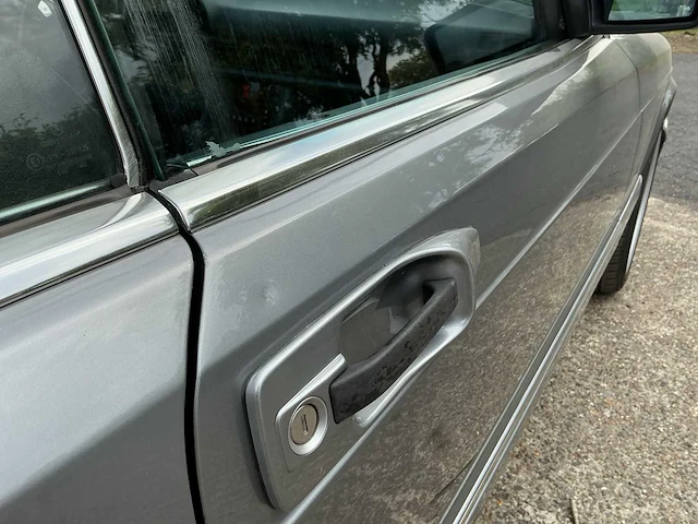 1988 - mercedes 500sec v8 - afbeelding 33 van  49