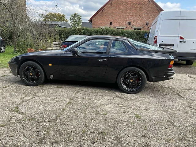 1988 - porsche 944 s - oldtimer - afbeelding 8 van  43