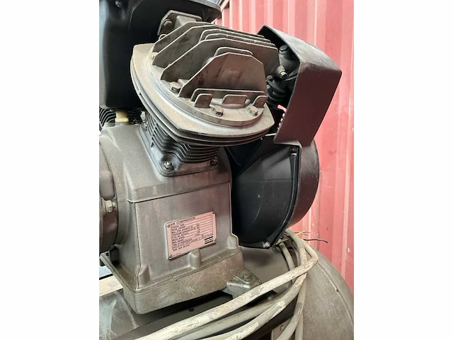 1988 atlas copco lt8 zuigercompressor - afbeelding 12 van  13