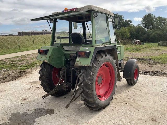 1988 fendt 304ls farmer turbomatik tweewielaangedreven landbouwtractor - afbeelding 24 van  25